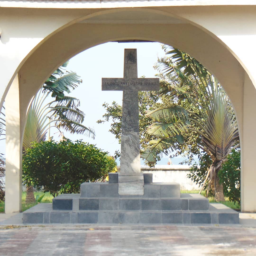 Msalabani Cross